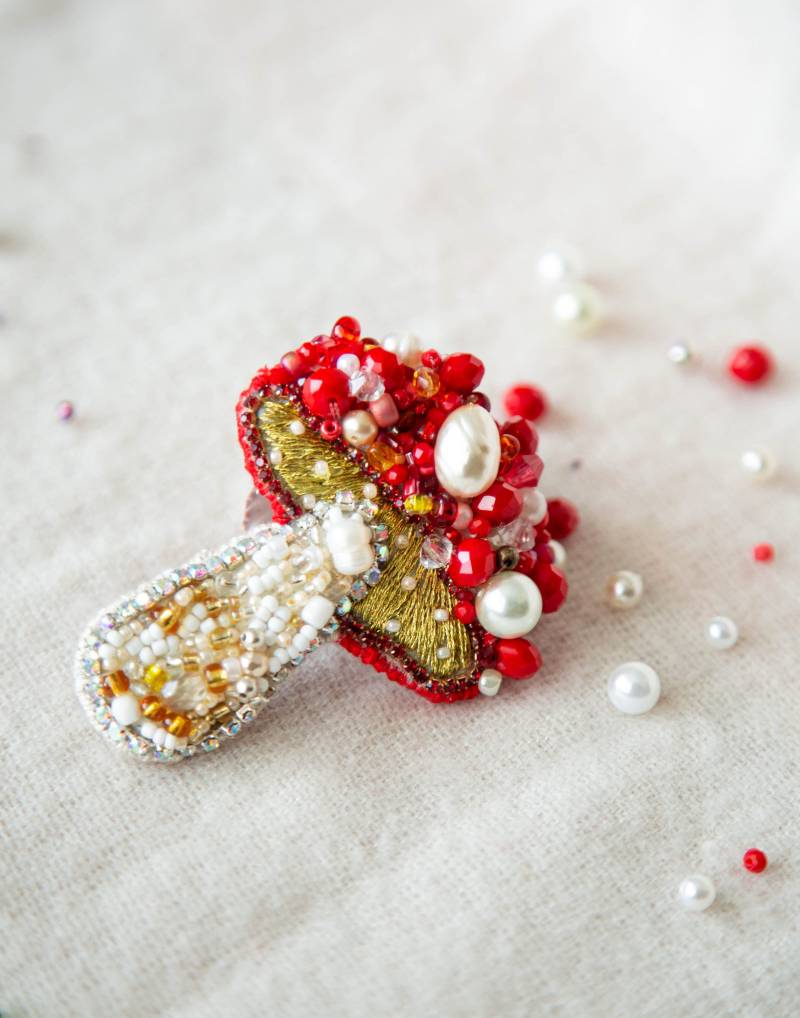 Roter Toadstool | Handgemachte Pilz Brosche Pin Fliegenpilz Perlen Roter Toadstool | Handgemachte Pilz Brosche Pin Fliegenpilz Perlen von LaBluett