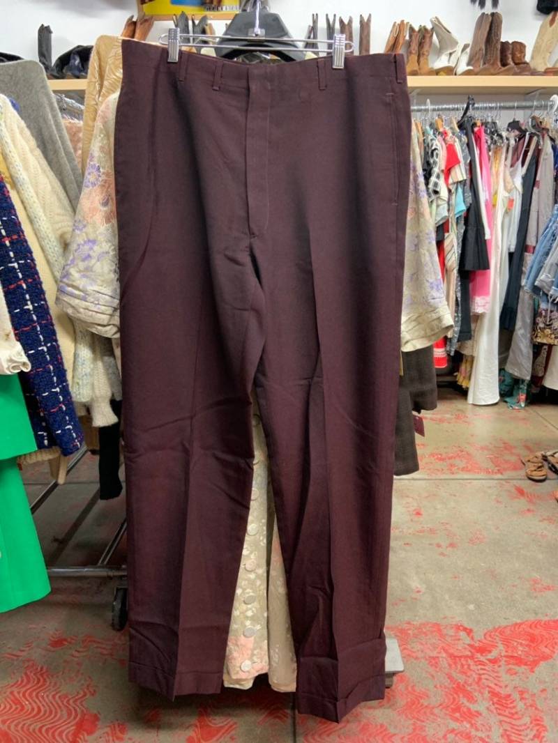 1960Er Flache Front Bordeaux Permant Presshose von LaBombaVintage