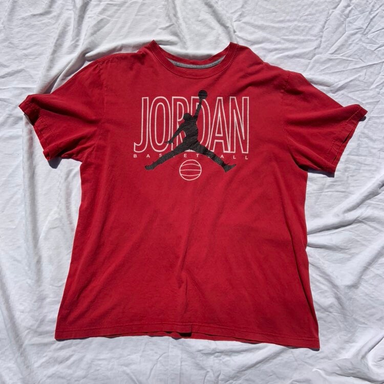1980Er Jahre Rot Michael Jordan T-Shirt von LaBombaVintage