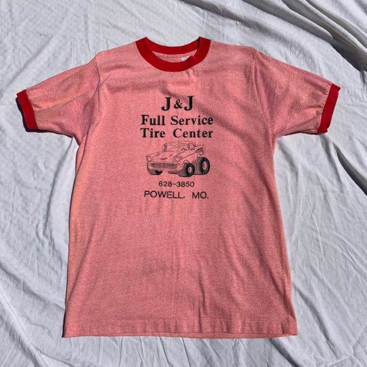 1980Er Jahre Rot Und Rosa Ringer Shirt von LaBombaVintage