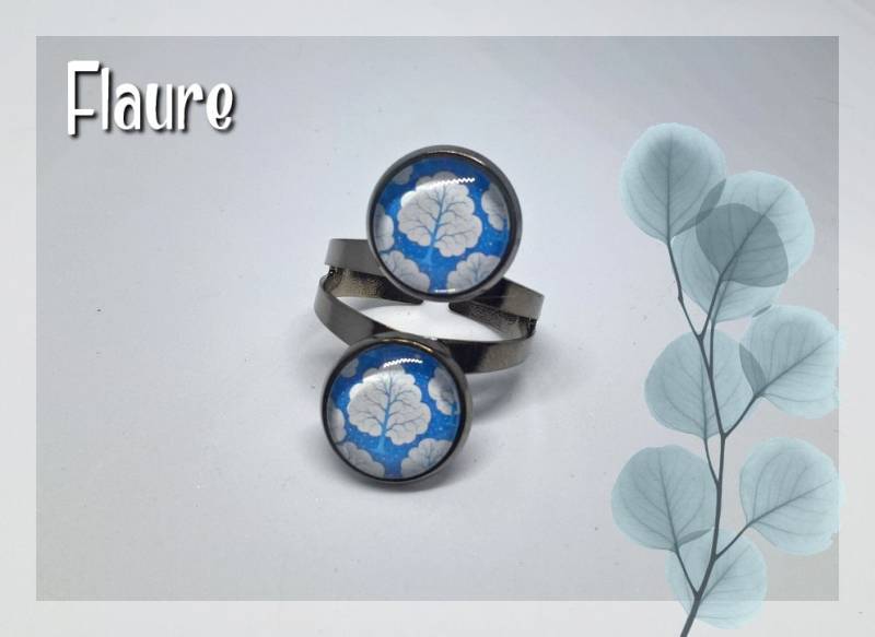 Doppelter Cabochonring "Blaue Pflanze", Cabochonring, Cabochonschmuck, Cabochon, Geschenkidee von LaBoutiquedeFlaure
