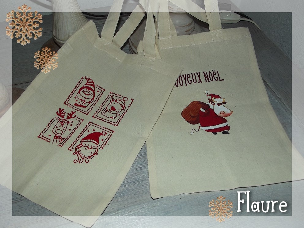 Set Mit Zwei Weihnachtsgeschenktüten Aus Baumwolle von LaBoutiquedeFlaure