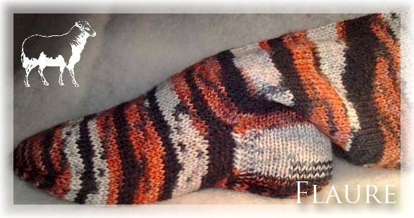 Wollsocken Für Erwachsene in Schwarz, Orange, Creme..., Stricken, Handgemachte Socken, Handgemachtes Wolle Wollsocken Für Erwachsene in Schwarz, Orange, Creme..., Stricken, Handgemachte Socken, Handgemachtes Wolle von LaBoutiquedeFlaure