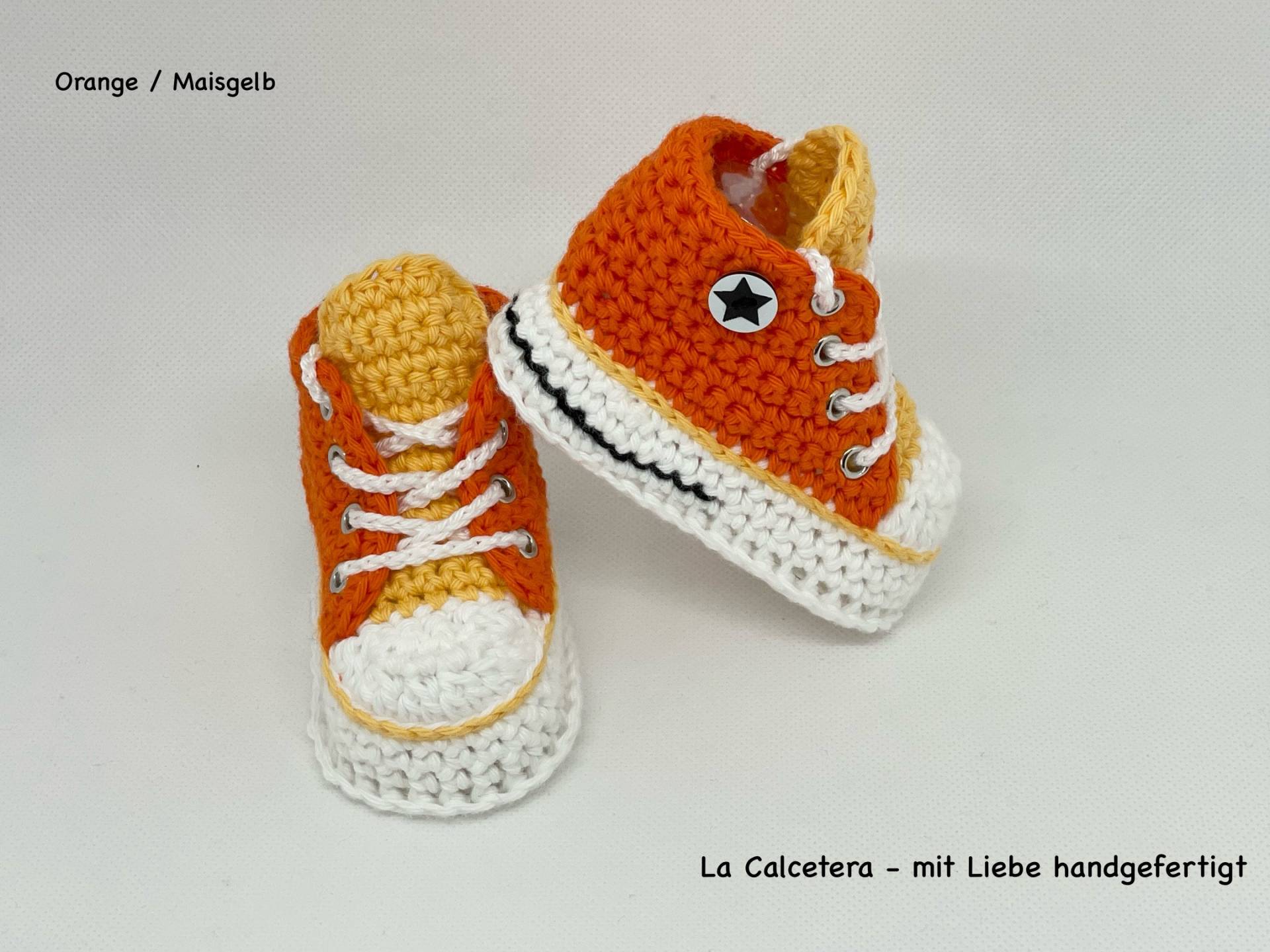 Turnschuhe Sneaker Babyschuhe Orange Gelb Gehäkelt Turnschuhe Sneaker Babyschuhe Orange Gelb Gehäkelt von LaCalcetera