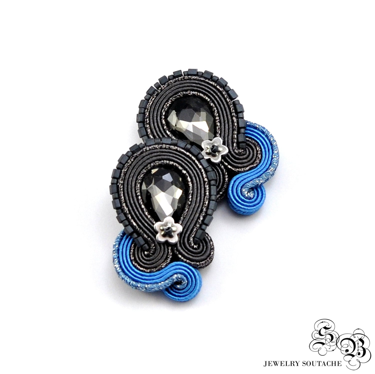 Grau Blaue Soutache Ohrclips Elegante Ohrhänger Grau Blaue Soutache Ohrclips Elegante Ohrhänger von LaCannet