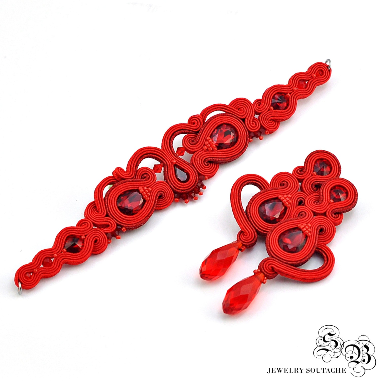 Rotes Soutache Brautschmuck Set Kristall Ohrringe & Armband Rotes Soutache Brautschmuck Set Kristall Ohrringe & Armband von LaCannet