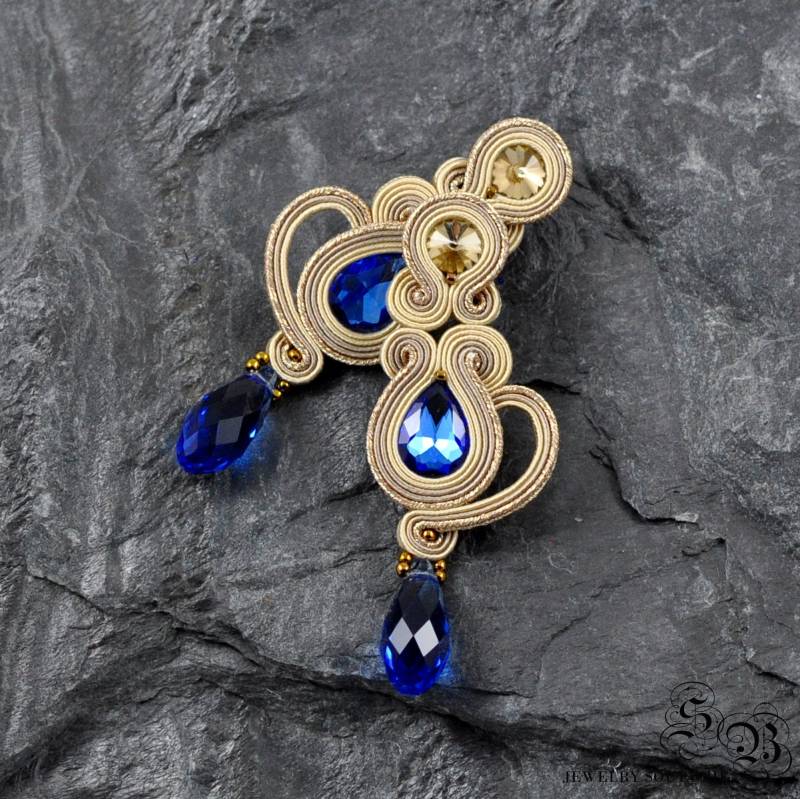 Soutache Ohrringe Blau & Beige Champagnerfarbene Schmuckclips Soutache Ohrringe Blau & Beige Champagnerfarbene Schmuckclips von LaCannet