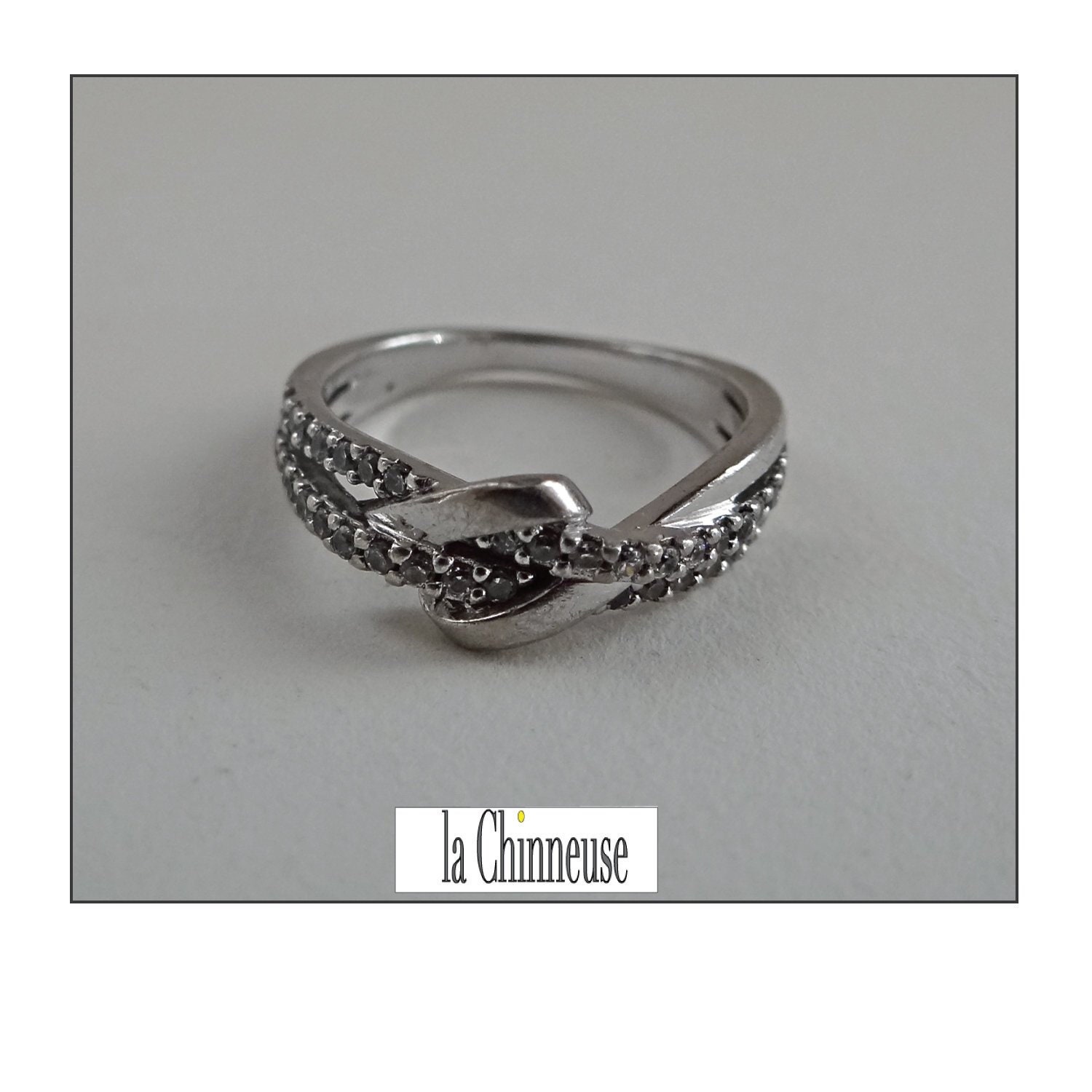 Vintage-Ring Aus Massivem Silber Und Brillanten Zirkonen, Verlobungsring, Art-Deco-stil, Geschenk Für Sie, Vintage-Schmuckkollektion Vintage-Ring Aus Massivem Silber Und Brillanten Zirkonen, Verlobungsring, Art-Deco-stil, Geschenk Für Sie, Vintage-Schmuckkollektion von LaChinneuse