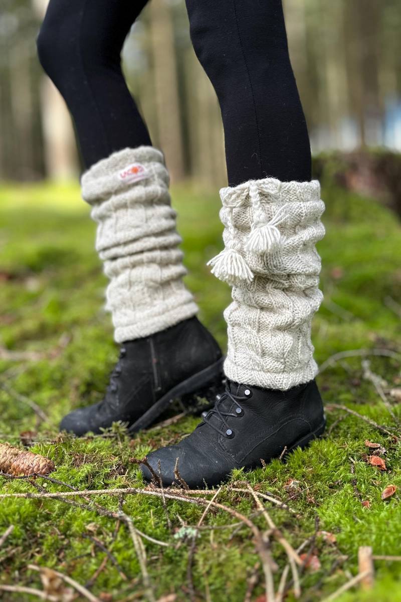 Kuschlige Beinstulpen Damen | Natur Warme Gefütterte Stulpen Aus Wolle Und Kuschligem Fleece Damenstulpen von LaCozyShop
