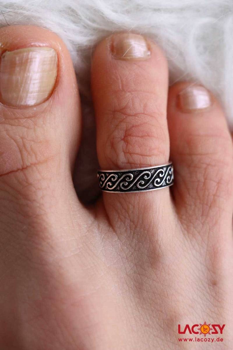 Zehenring Jara Aus 925 Sterling Silber Flexibler Ring Damen Herren Fußschmuck Größenverstellbar von LaCozyShop
