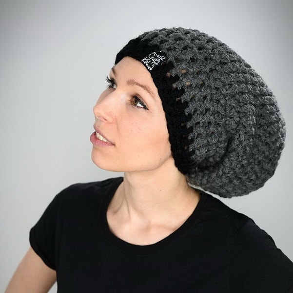 Dreadlove Inferior Dunkel Grau/Handgefertigte Mütze Für Dreads Dreadlocks Wolle Dreadhat Rasta Boho Hippie von LaCzapaKabra