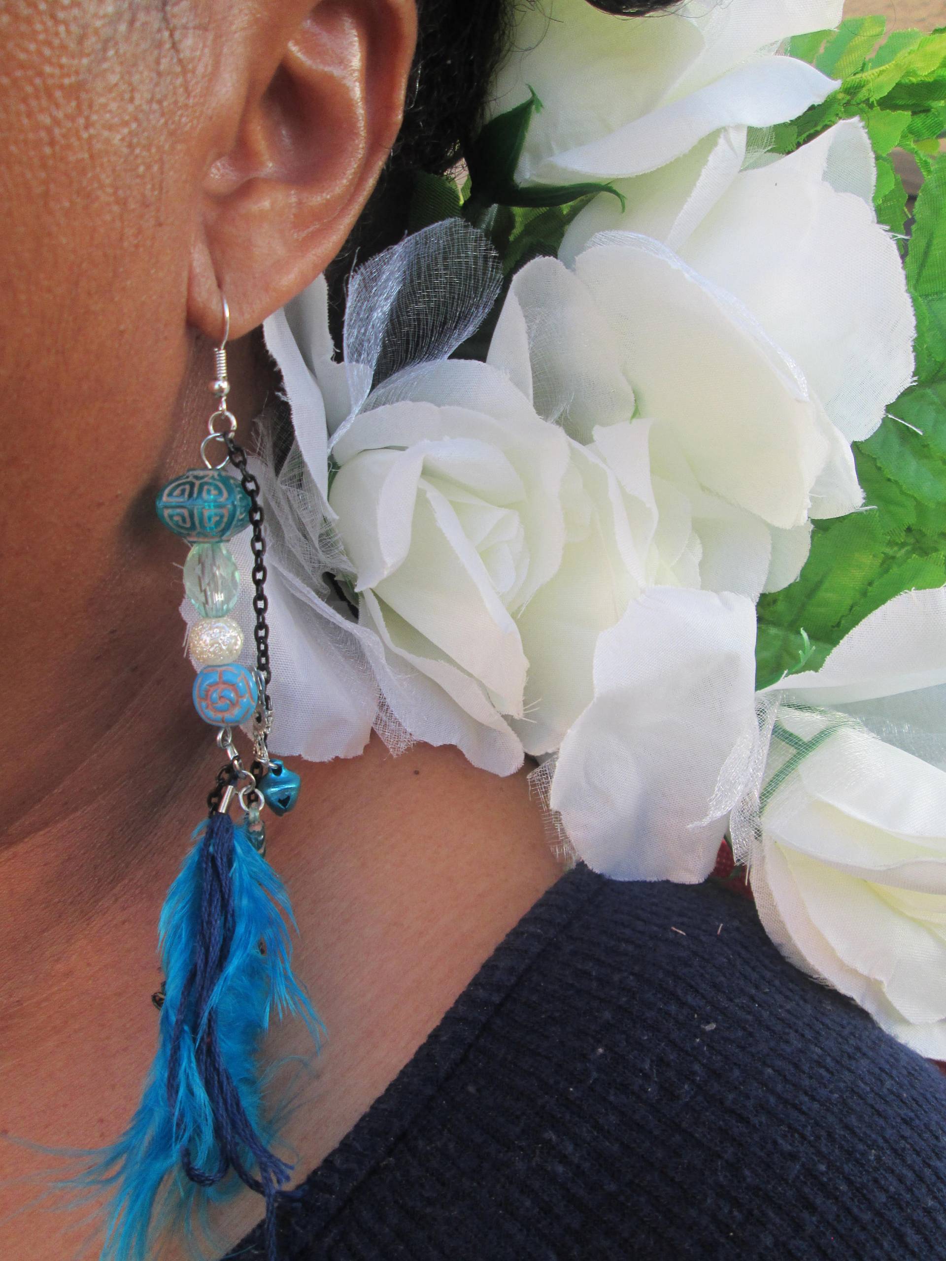 Wunderschöne Blaue Traum Ohrringe, Feder Perlen Schmuck, Blaue Ohrringe Baumeln, Baumeln von LaDStyle