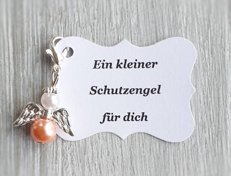 20 Schutzengel Anhänger + Kärtchen Taufe Kommunion Glückbringer Charm Versilbert Gastgeschenk Engelchen Vermerk Personalisierbar Spc von LaDuchesseAgate