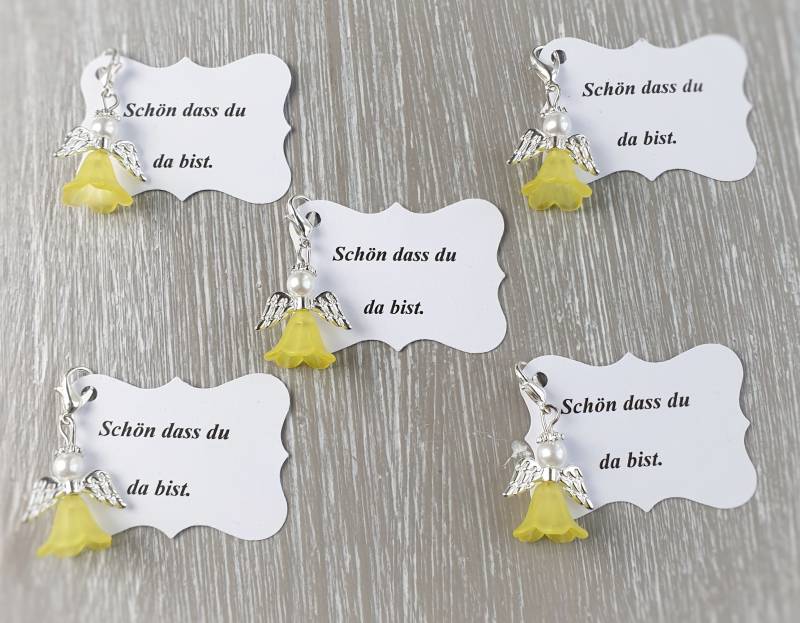 20 Schutzengel Anhänger + Kärtchen Taufe Kommunion Hochzeit Glückbringer Charm Versilbert Gastgeschenk Flügel Vermerk Personalisierbar von LaDuchesseAgate