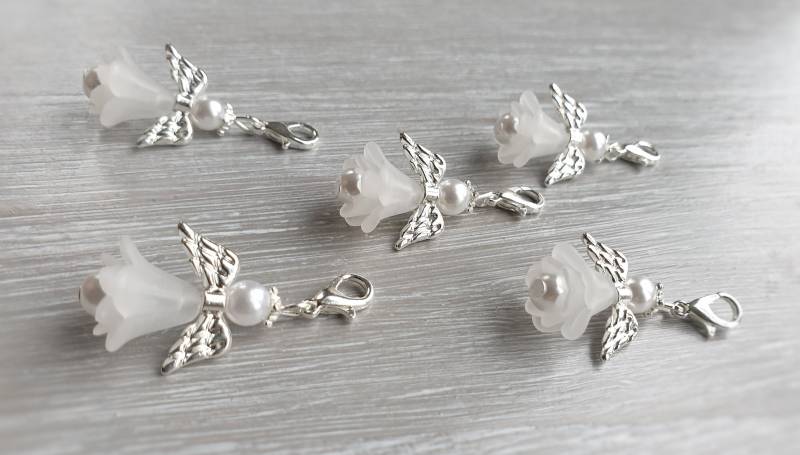 20 Schutzengel Anhänger Engel Taufe Firmung Engelchen Geburt Kommunion Hochzeit Glückbringer Charm Versilbert Gastgeschenk Perlmutt Weiß 20 Schutzengel Anhänger Engel Taufe Firmung Engelchen Geburt Kommunion Hochzeit Glückbringer Charm Versilbert Gastgeschenk Perlmutt Weiß von LaDuchesseAgate