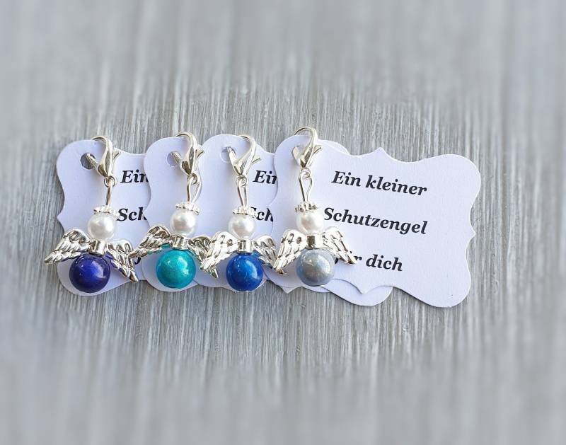 20 Schutzengel Anhänger Engel Taufe Kommunion Hochzeit Glückbringer Charm Miracle Perlen Gastgeschenk Firmung Vermerk Personalisierbar Blau von LaDuchesseAgate