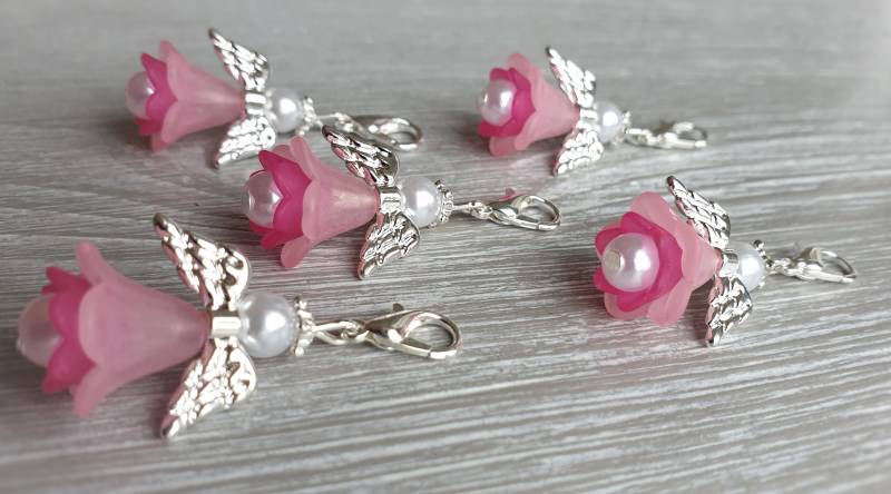 20 Schutzengel Anhänger Engel Taufe Kommunion Hochzeit Glückbringer Geburt Charm Versilbert Gastgeschenk Flügel Firmung Engelchen Süße von LaDuchesseAgate