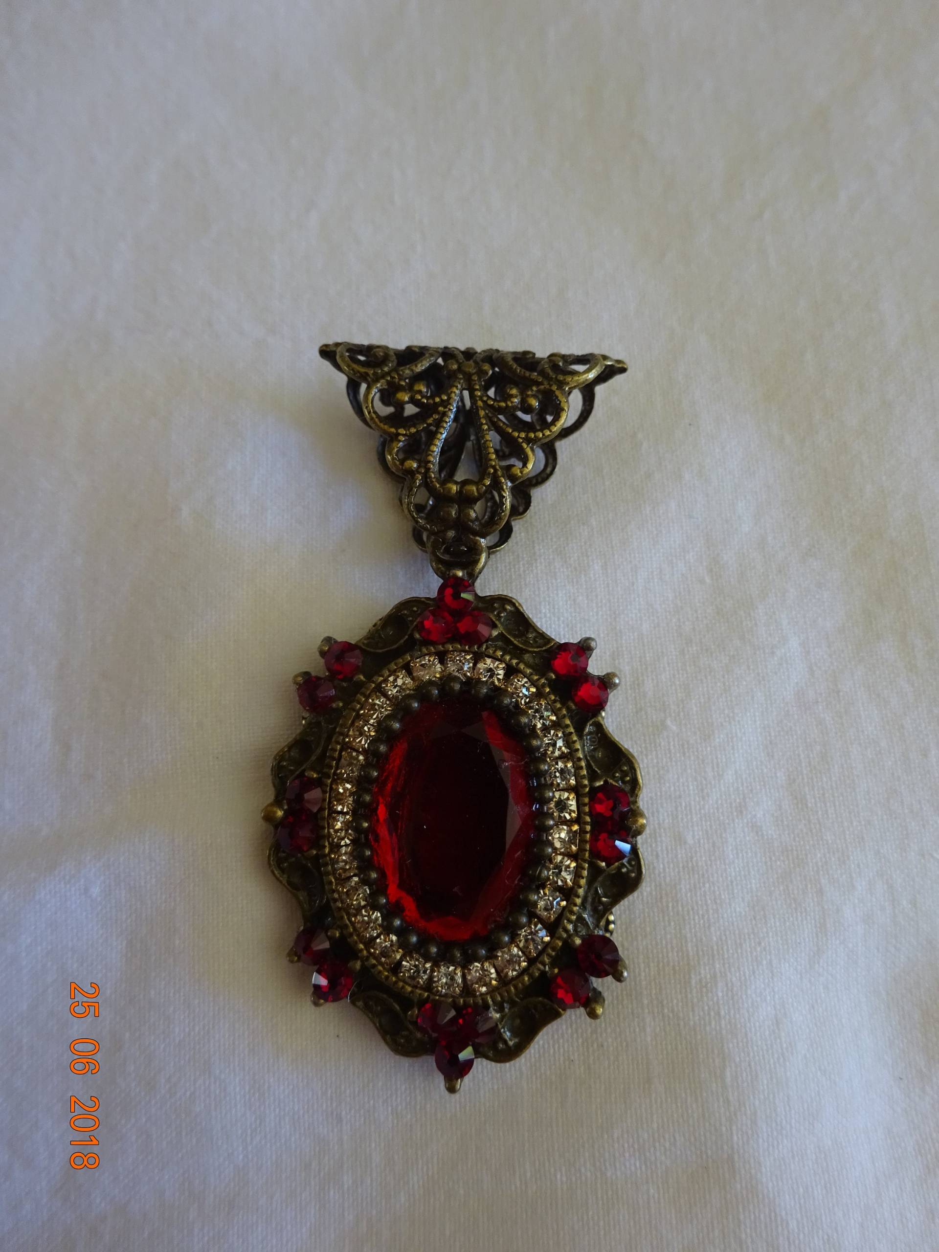 Gothic Anhänger Marianne in Bronze Gothic Anhänger Marianne in Bronze von LaFeeAlienor