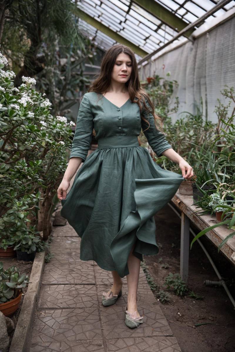 Das Eloise Basic Leinenkleid von LaFeminiteDress