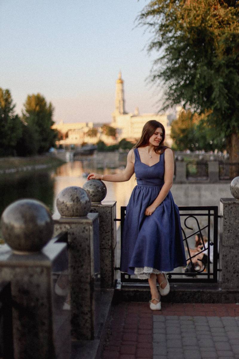 Das Kelly-Kleid. Sommerkleid. Flachs. Leinenkleid. Langsame Mode. Weites Rockteil. Kleid Nach Maß Gefertigt. Einfaches Kleid. Cottagecore von LaFeminiteDress