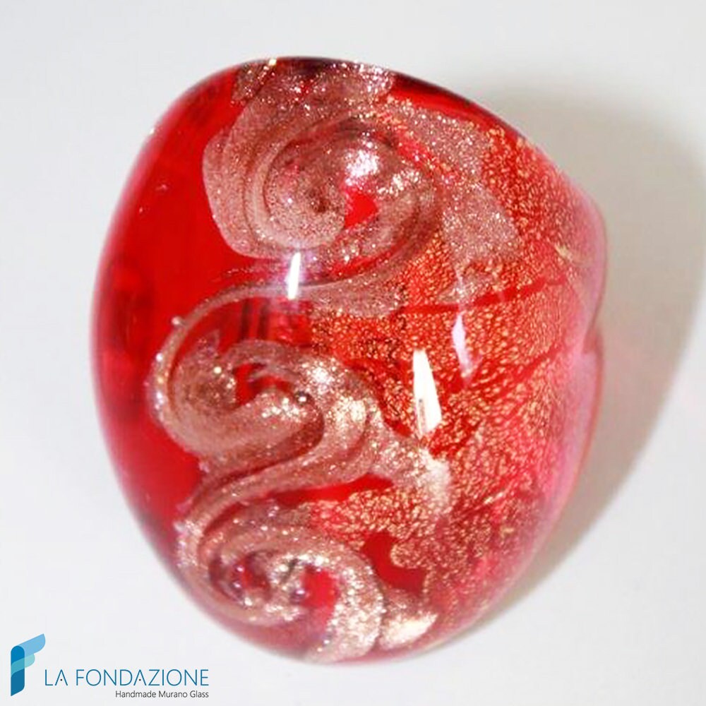 Goldring Mit Drei Wirbeln, Handgefertigtem Aventurin Aus Muranoglas Und Geschenkbox Goldring Mit Drei Wirbeln, Handgefertigtem Aventurin Aus Muranoglas Und Geschenkbox von LaFondazioneMurano