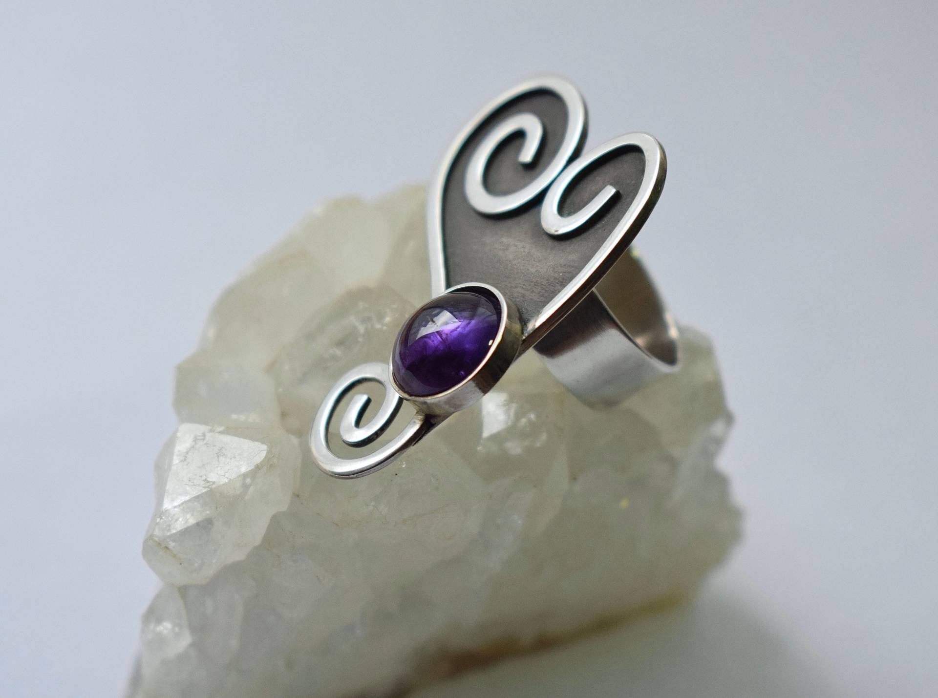 Herzförmiger Amethyst-Ring Aus Sterlingsilber von LaGatadePlata