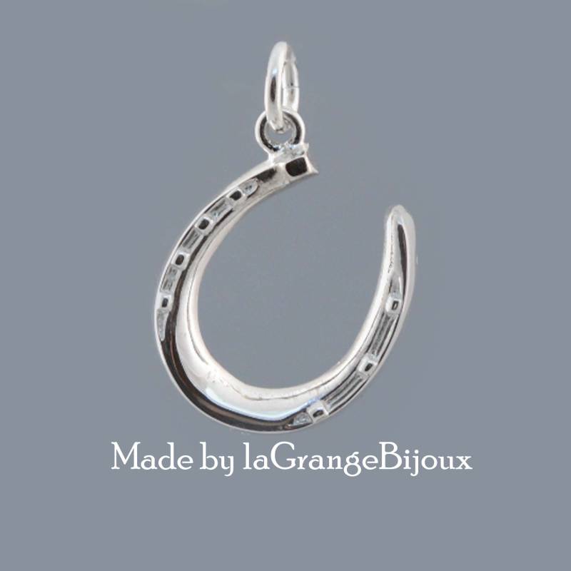 Hufeisen Anhänger Sterling Silber Glücksbringer, Brautjungfer Geschenk, Hochzeit Gefälligkeiten Ideen Hufeisen Anhänger Sterling Silber Glücksbringer, Brautjungfer Geschenk, Hochzeit Gefälligkeiten Ideen von LaGrangeBijoux