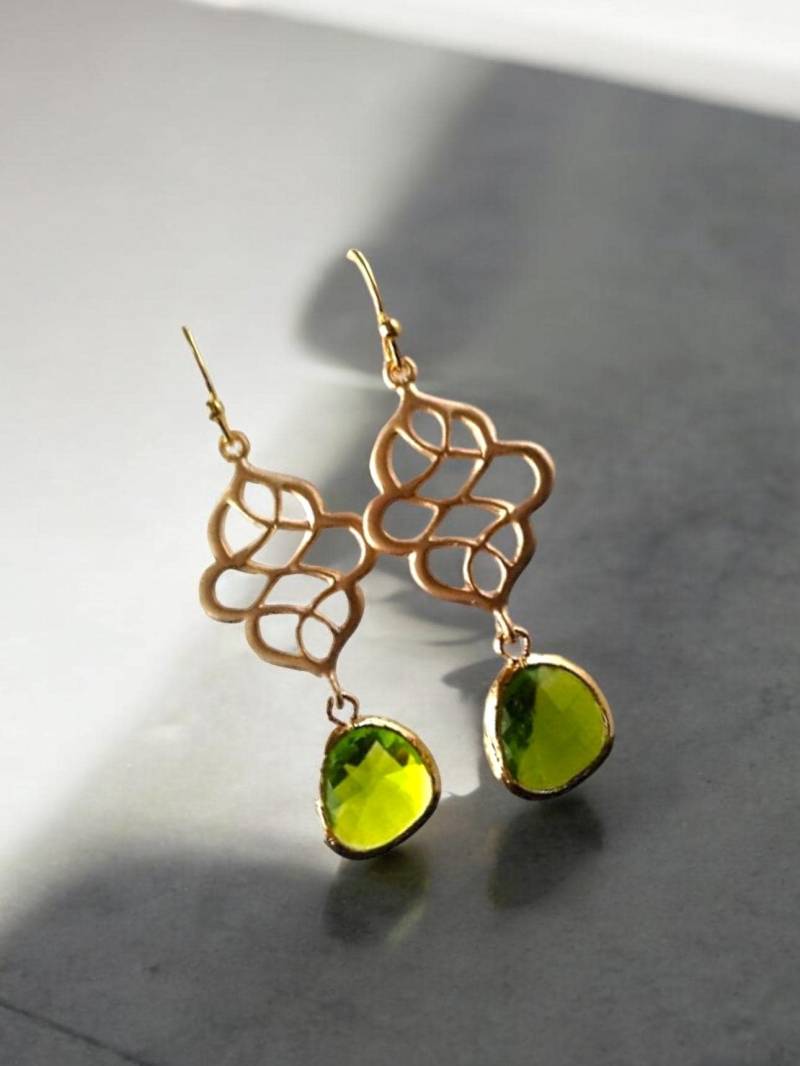 Peridot Kronleuchter Ohrringe Vergoldete Brautjungfer Schmuck von LaLaCrystal