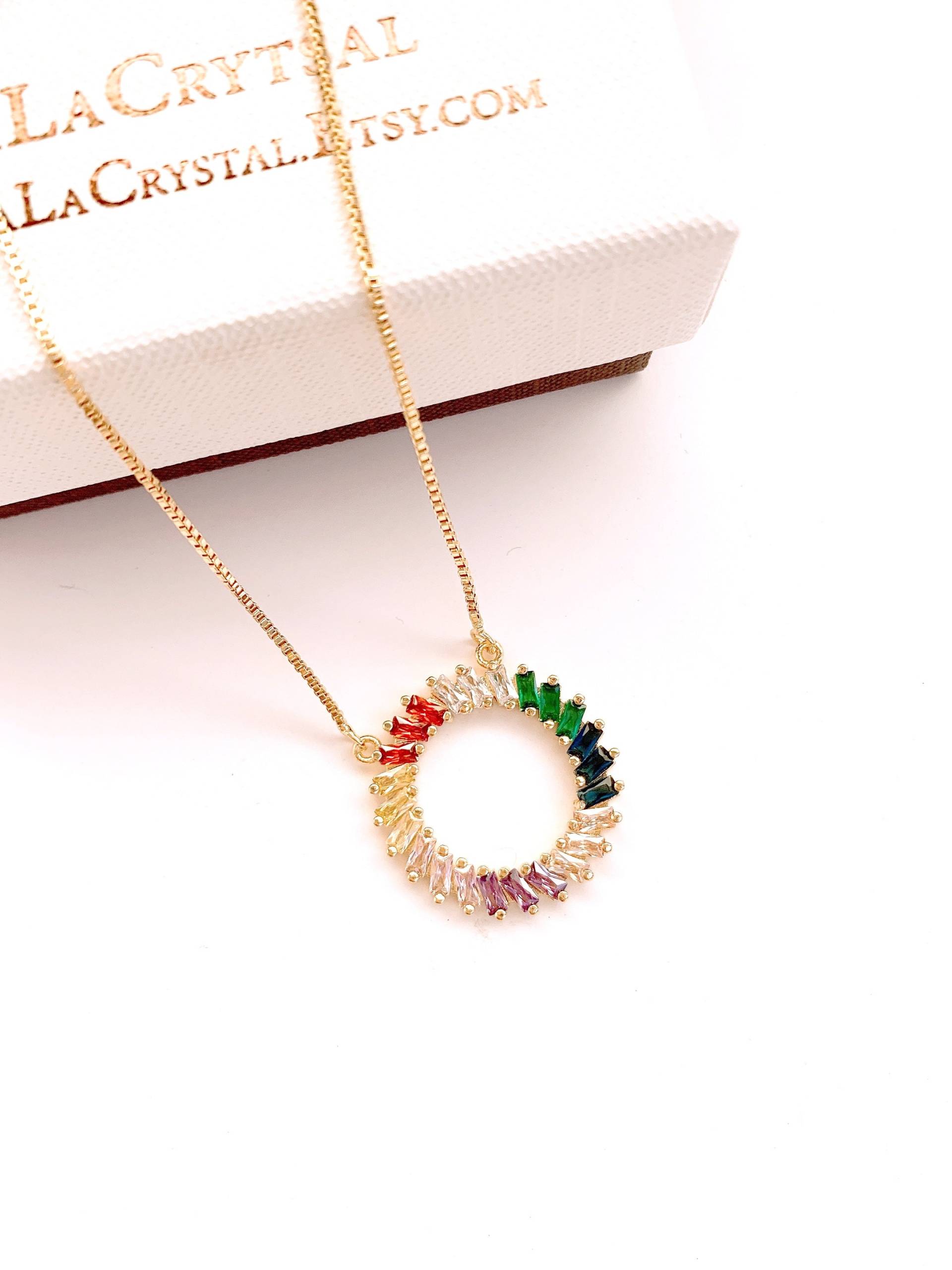 Regenbogen Cubic Zirkonia Halskette 14K Gold Filled Box Kette von LaLaCrystal