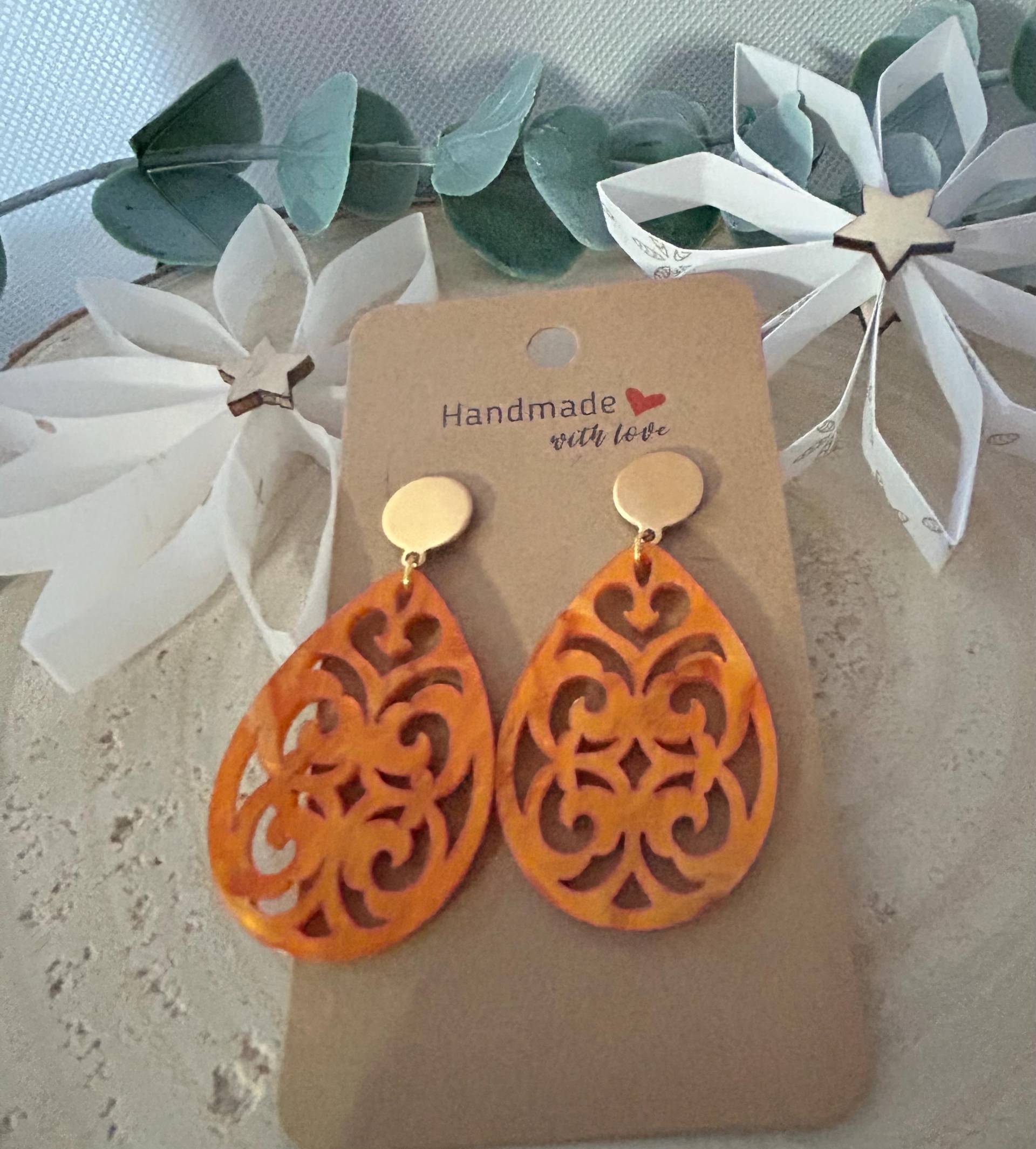 Ohrringe Gold, Resin, Barock, Orange, Statement, Frauen, Geschenke, Resinschmuck, Epoxidharz von LaLaSolDesigns