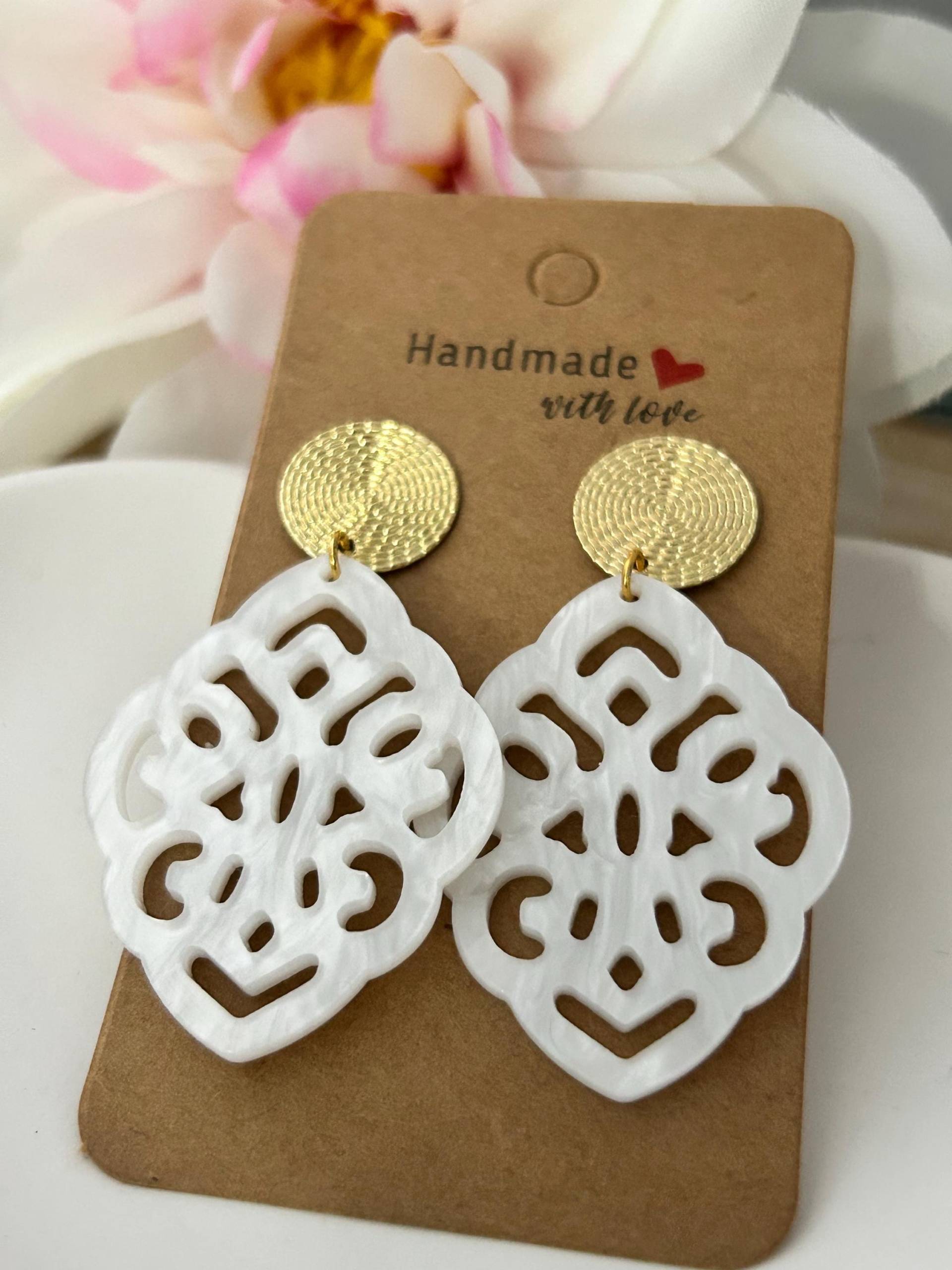 Ohrringe Gold, Resin, Barock, Weiß , Statement, Frauen, Geschenke, Resinschmuck, Epoxidharz von LaLaSolDesigns