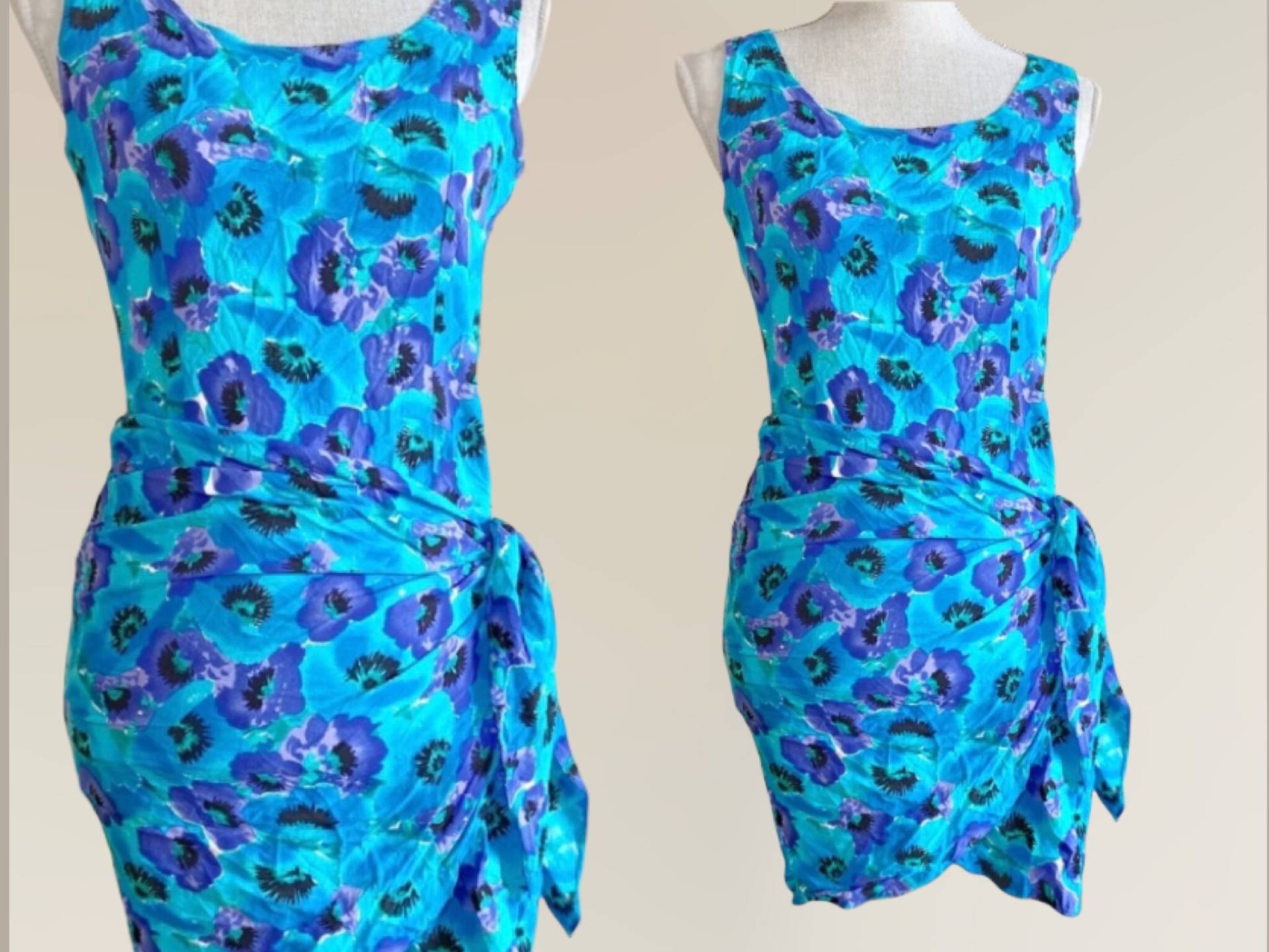 Vintage Blauer Wickelrock Floral Mini Strandkleid Coverup Vintage Blauer Wickelrock Floral Mini Strandkleid Coverup von LaLasHouseofVintage