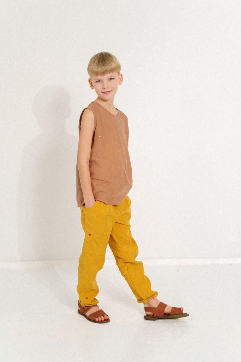 Handgemachte Leinen Kinderhose Unisex Boho Playwear, Optionale Stickerei von LaPetiteAlice
