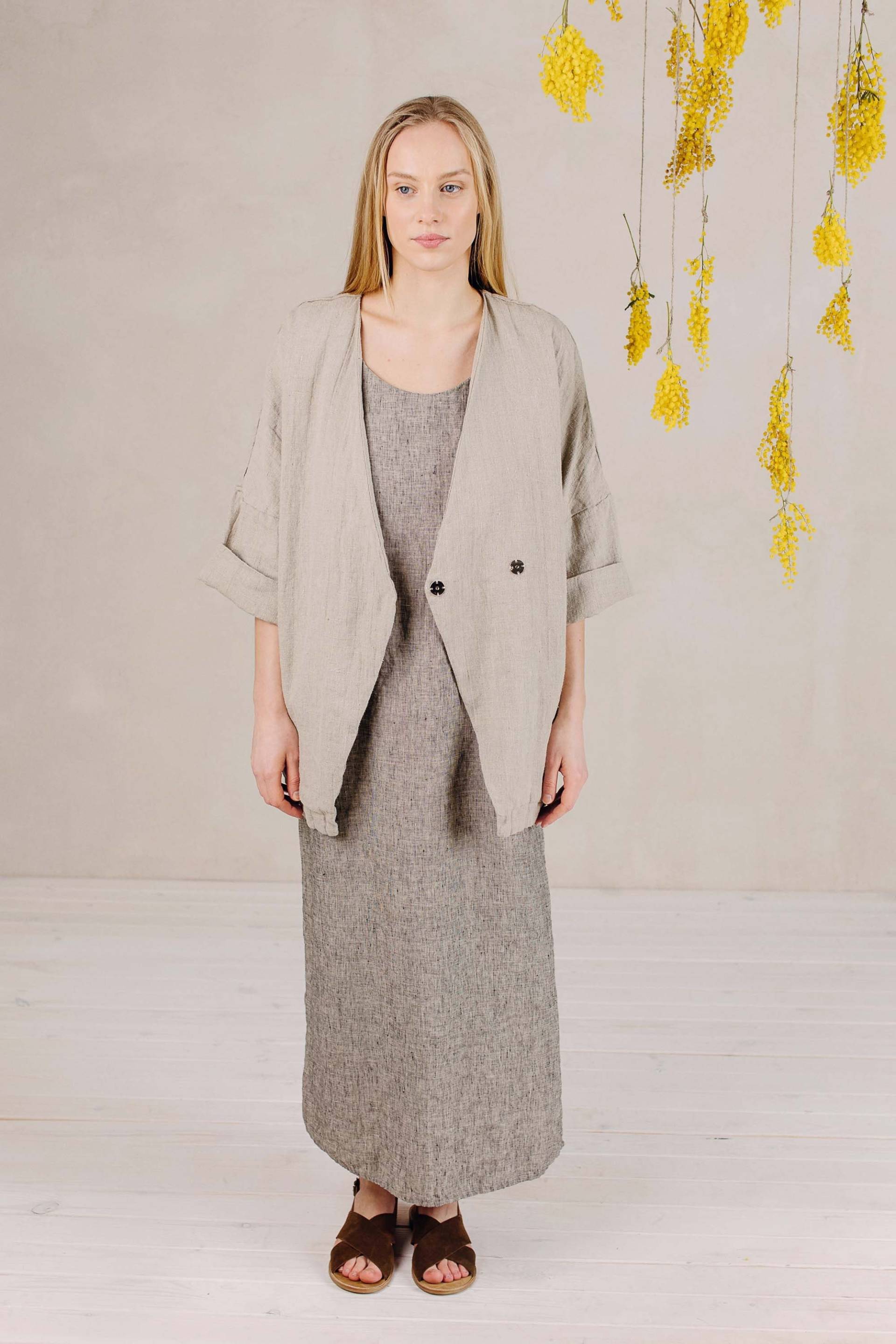 Kimono-Jacke Aus Leinen Mit Zwei Druckknöpfen Und Lockerer Silhouette, Kurzer Duster-Mantel, Damenjacke Für Den Casual-Look | Optional Stickerei von LaPetiteAlice