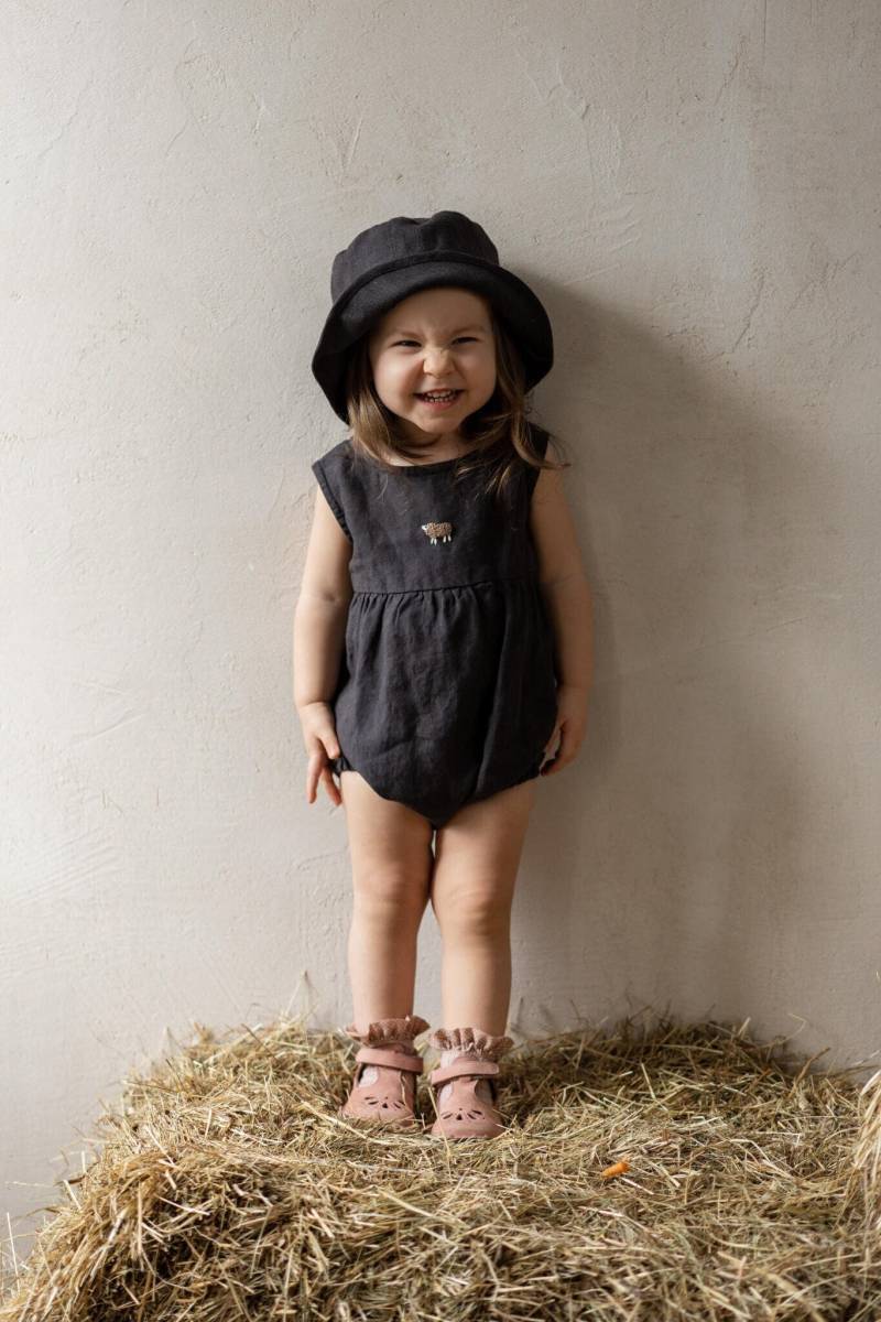 Leinen Baby Strampler Sommer Overall Mit Optional Stickerei von LaPetiteAlice