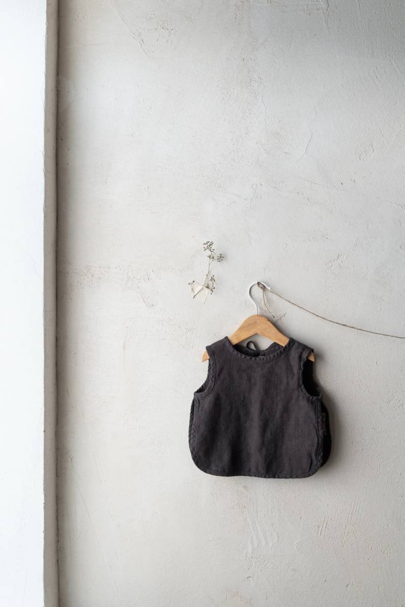 Leinen Babyweste Weiche Ärmellose Bio-Bluse von LaPetiteAlice