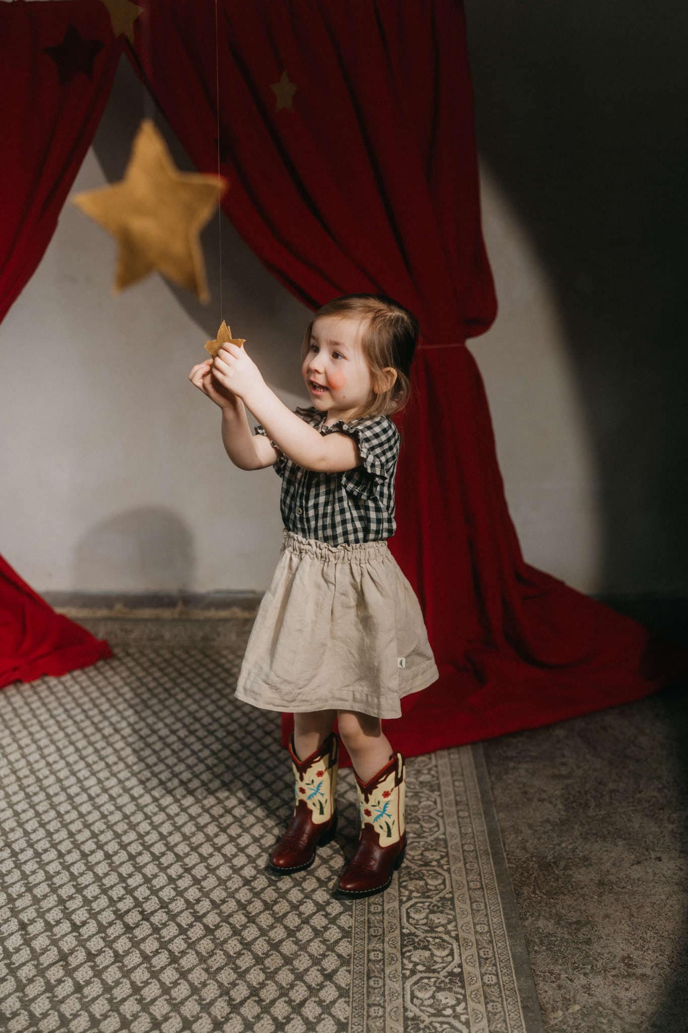 Leinen Midi Rock Boho Faltenrock Mit Rüschen Taille von LaPetiteAlice