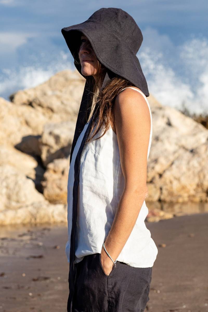 Leinen Sonnenhut Paloma Für Frauen, Eleganter Retro-Inspirierter Hut Mit Breiter Krempe Strandtage, Gartenspaziergang Und Sonnenschutz | Optional von LaPetiteAlice