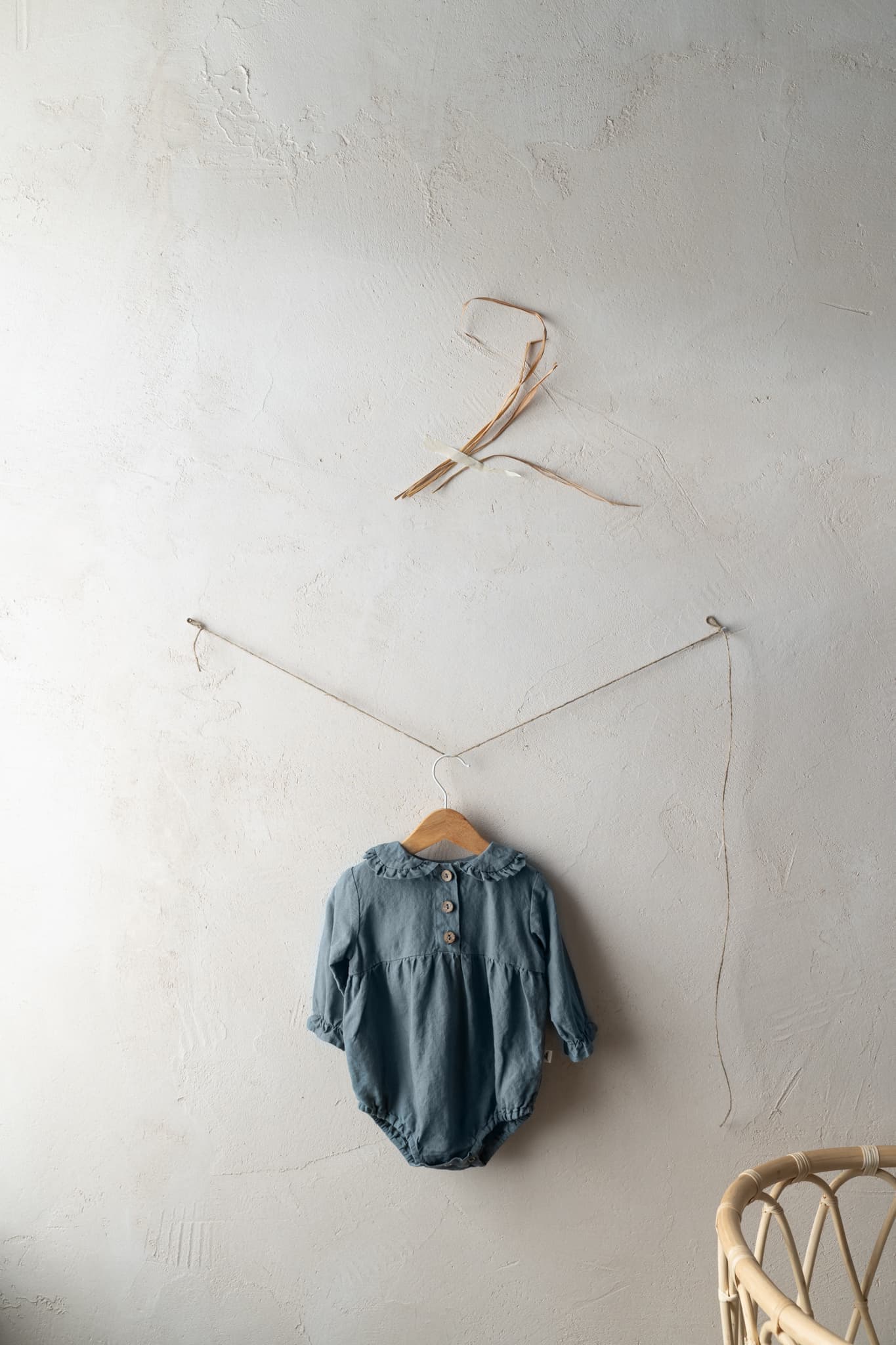 Leinen Strampler Elodie Rüschen Kragen, Weiches Gewaschenes von LaPetiteAlice