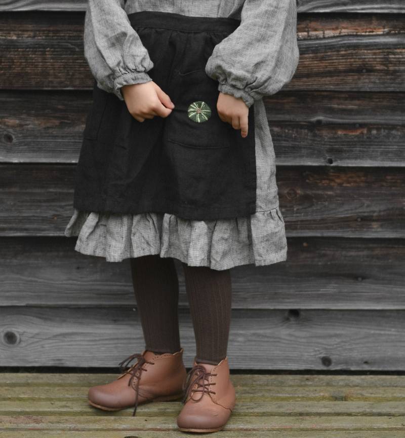 Leinen Taille Schürze | Optional Stickerei von LaPetiteAlice
