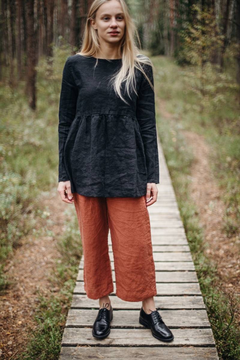 Leinen Tunika Sylvia Langarm Oversized Shirt Mit Rüschen Detail von LaPetiteAlice