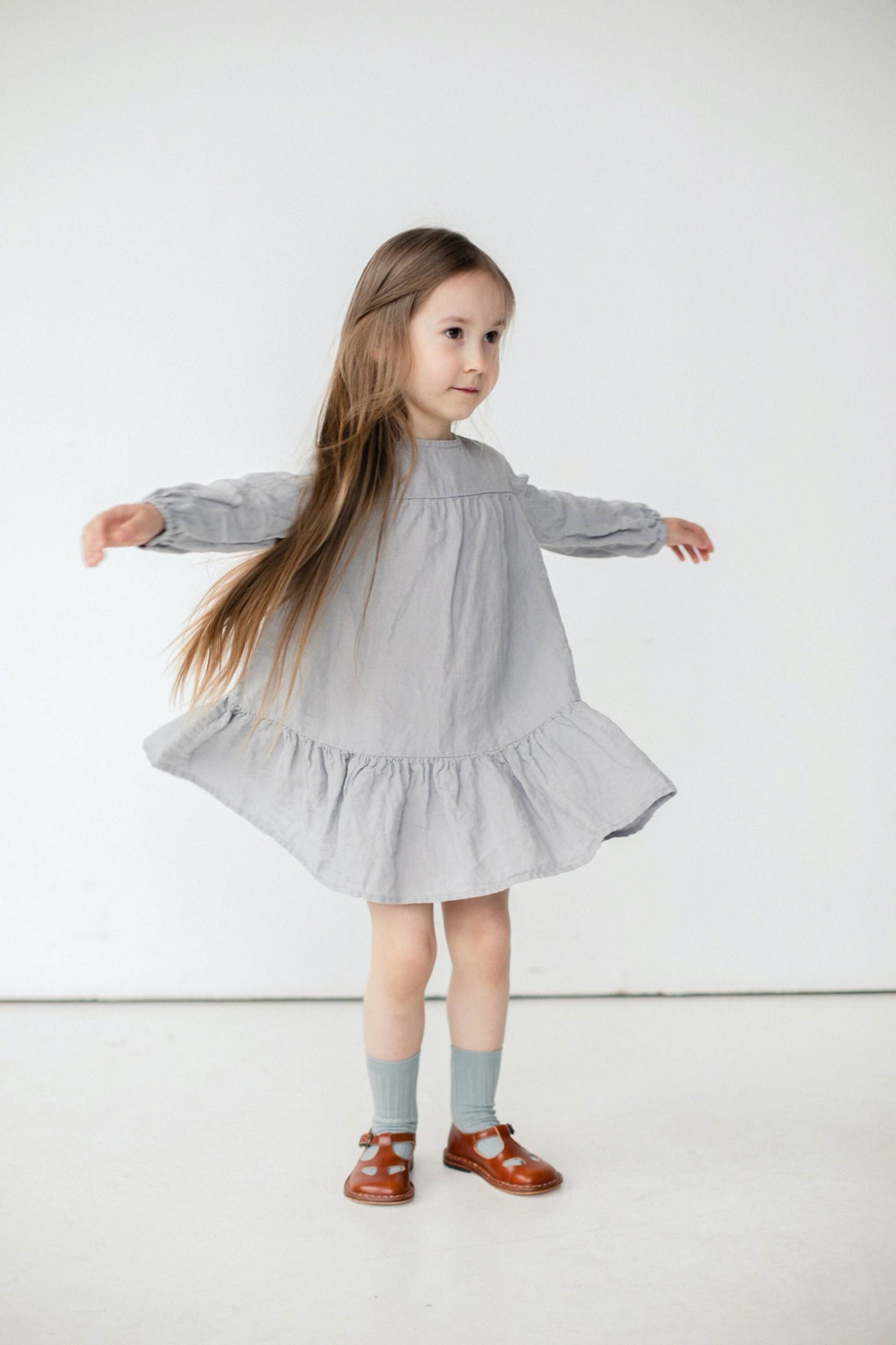 Mädchen Leinen Rüschenkleid Langarm Kleinkind Tunika, Optional Mit Stickerei von LaPetiteAlice