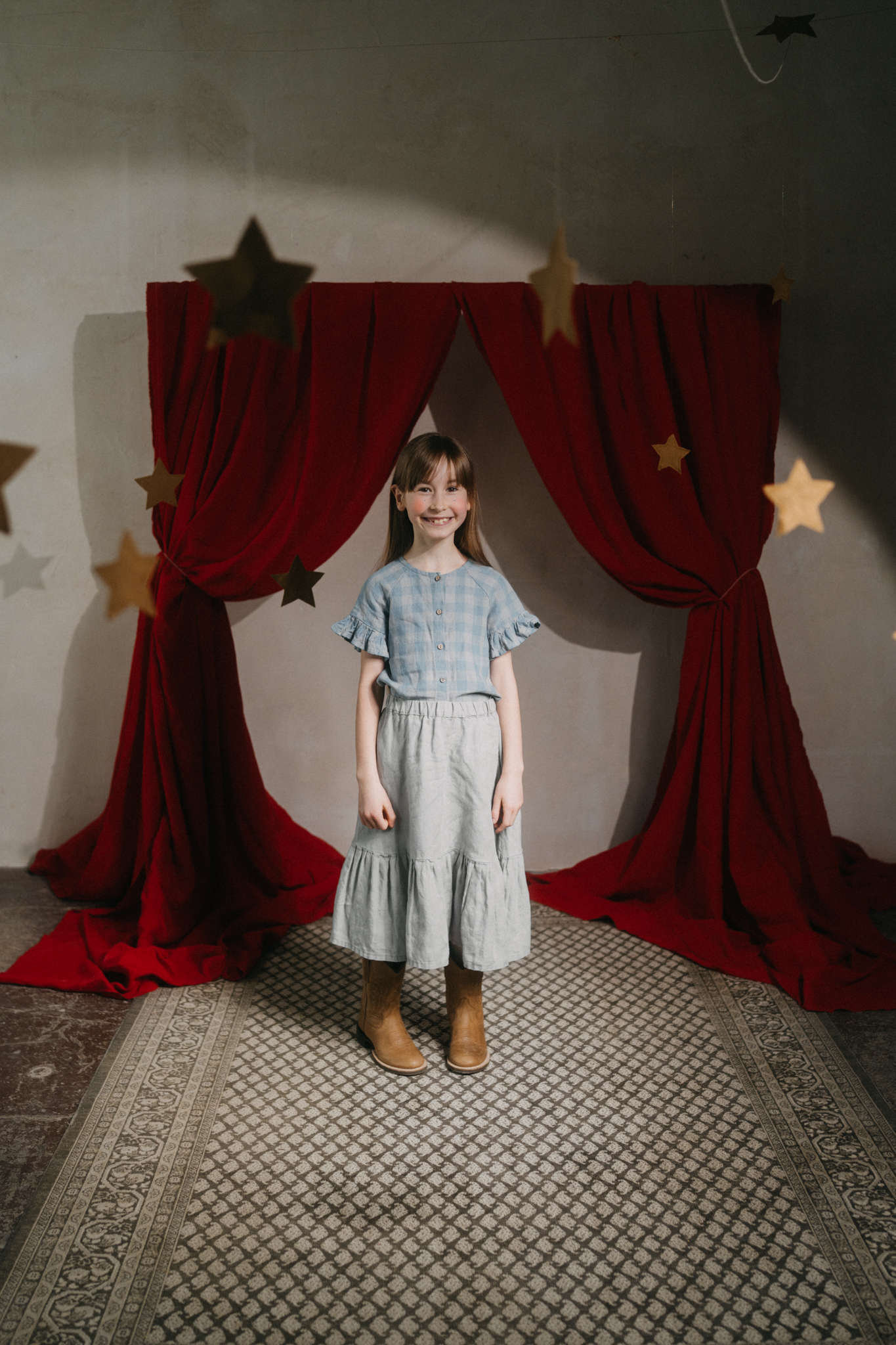 Mädchen Leinen Shirt Rüschenärmel Sommer Top, Vintage Kinderkleidung von LaPetiteAlice