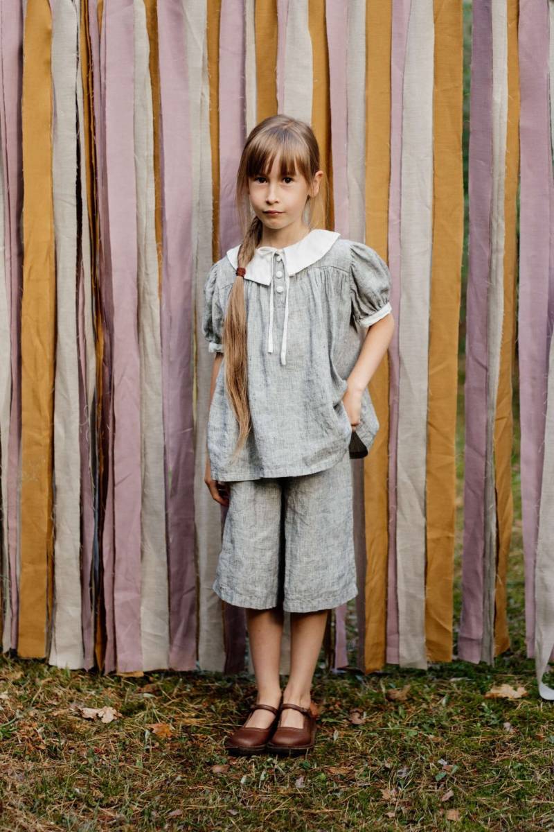 Mädchenbluse Aus Leinen Dorothy Organic Babykleidung, Optional Mit Bestickung von LaPetiteAlice