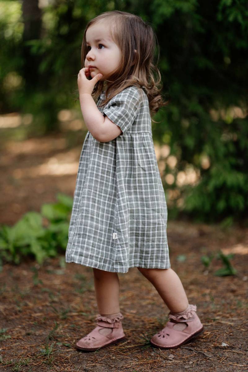 Sommer Leinen Kleid Jenny Mit Kurzen Ärmeln, Bubikragen Kleid, Blumenmädchen Sommerkleid, Kleinkind | Optional Stickerei von LaPetiteAlice