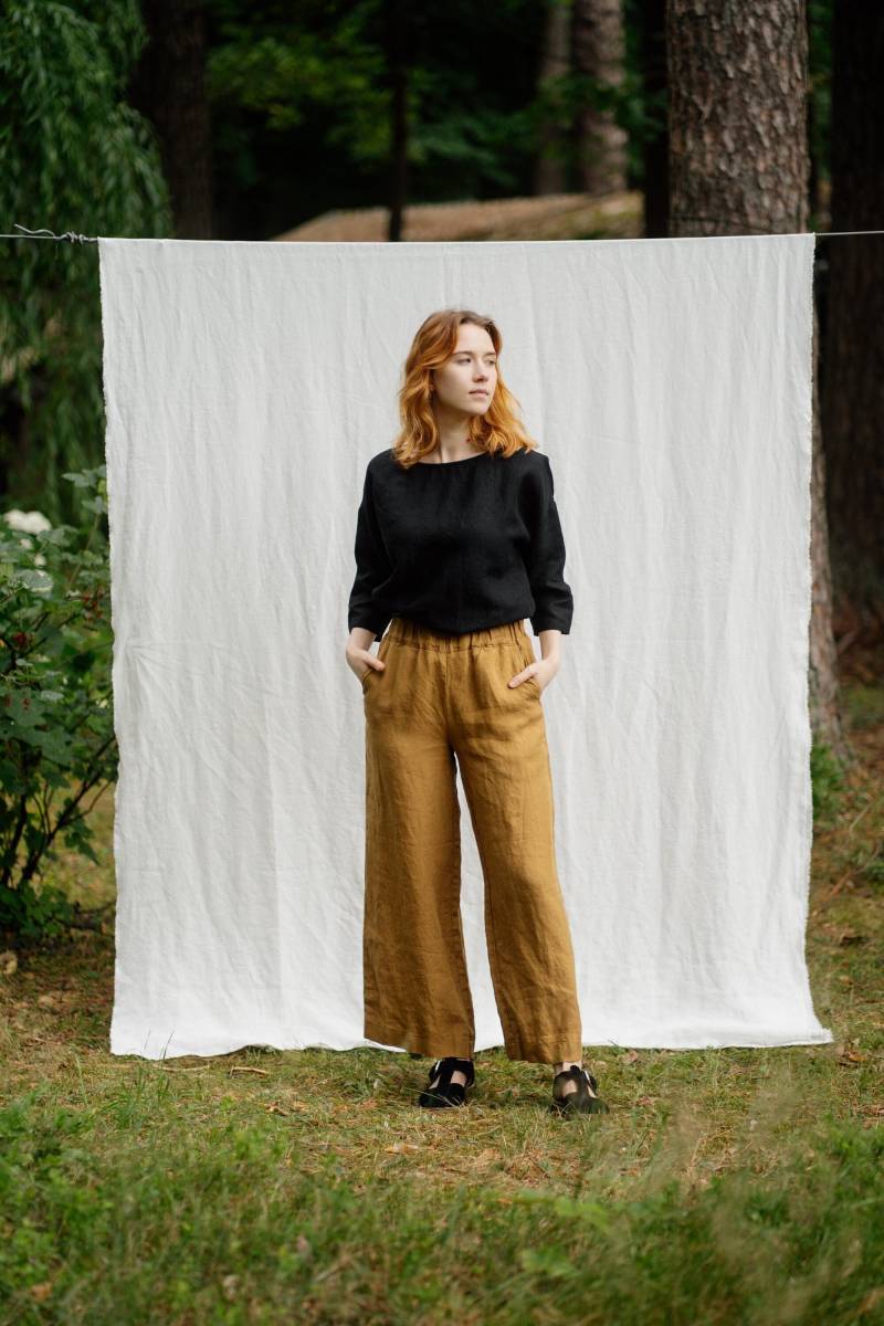 Sommer Leinenhemd Locker Kurz Geschnittene Bluse Mit Ellenbogen Ärmeln von LaPetiteAlice