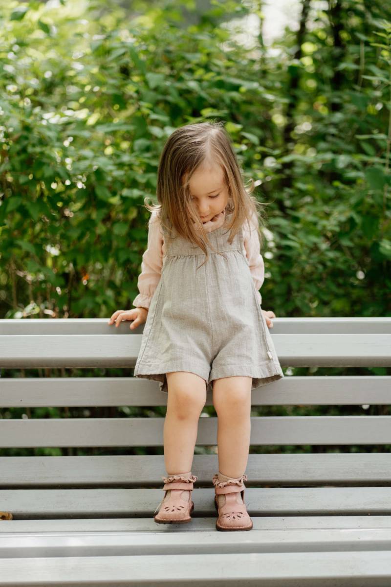 Sommerlicher Leinen Baby Jumpsuit Stonewashed Boho Overall, Auf Wunsch Mit Stickerei von LaPetiteAlice
