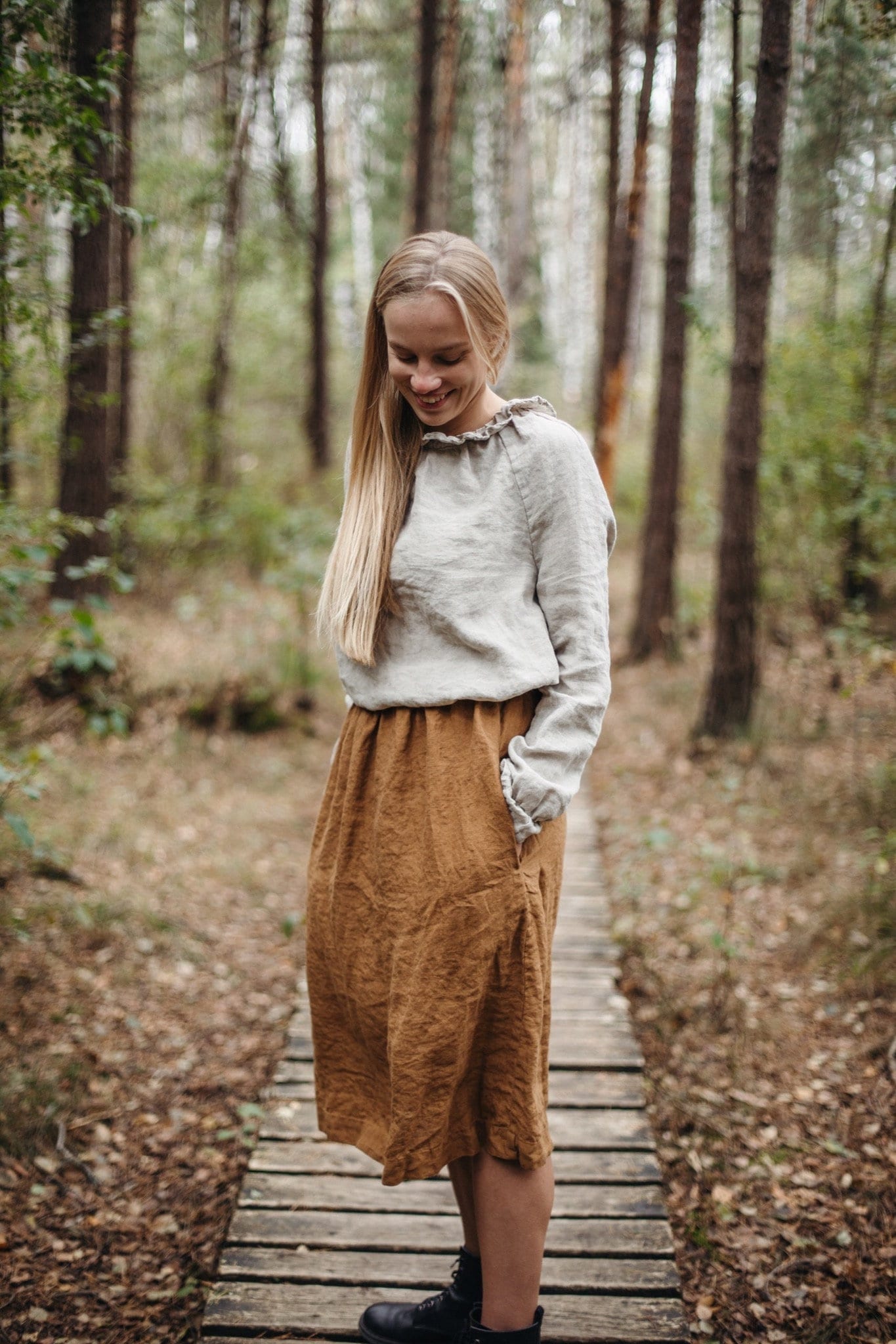 Übergroße Leinen-Rüschen-Tunika Langarm-stehkragenbluse von LaPetiteAlice