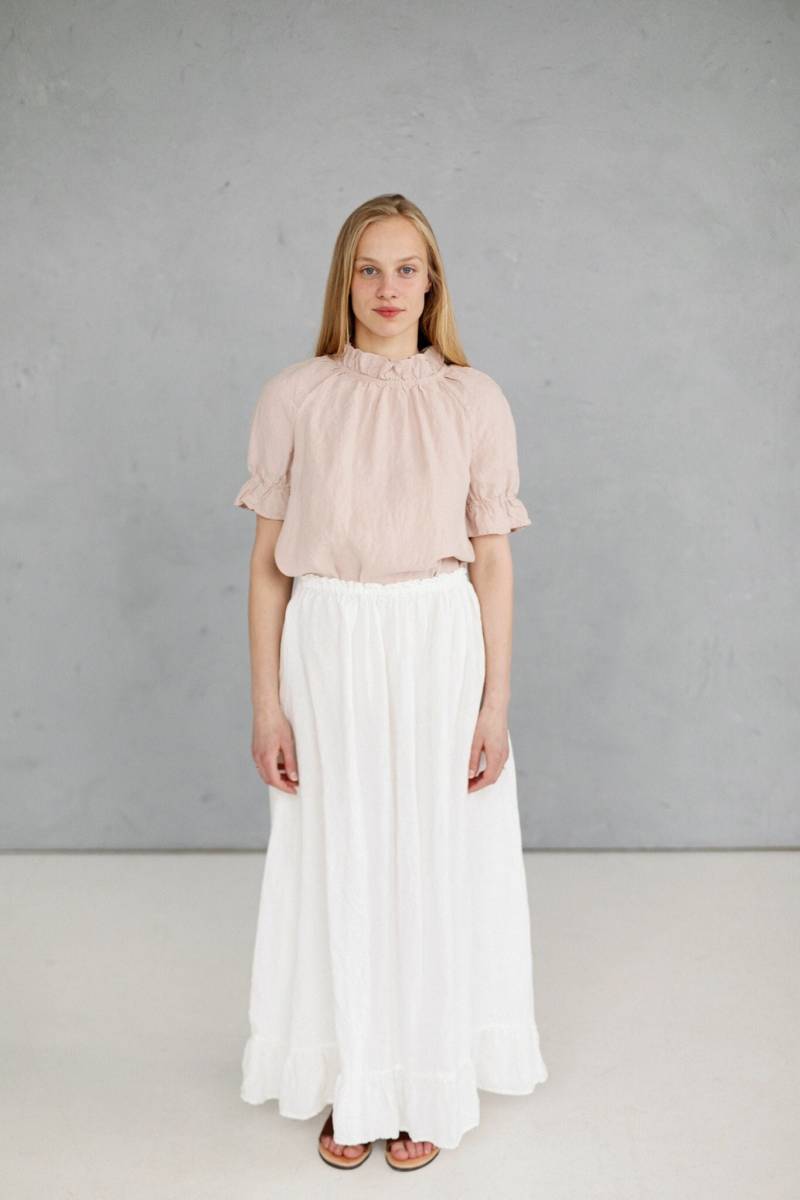 Übergroße Leinen-Rüschen-Tunika Mit Kurzen Ärmeln Layla, Stehkragen-Bluse, Umstandsshirt, Leinen-Top in Übergröße | Optional Stickerei von LaPetiteAlice