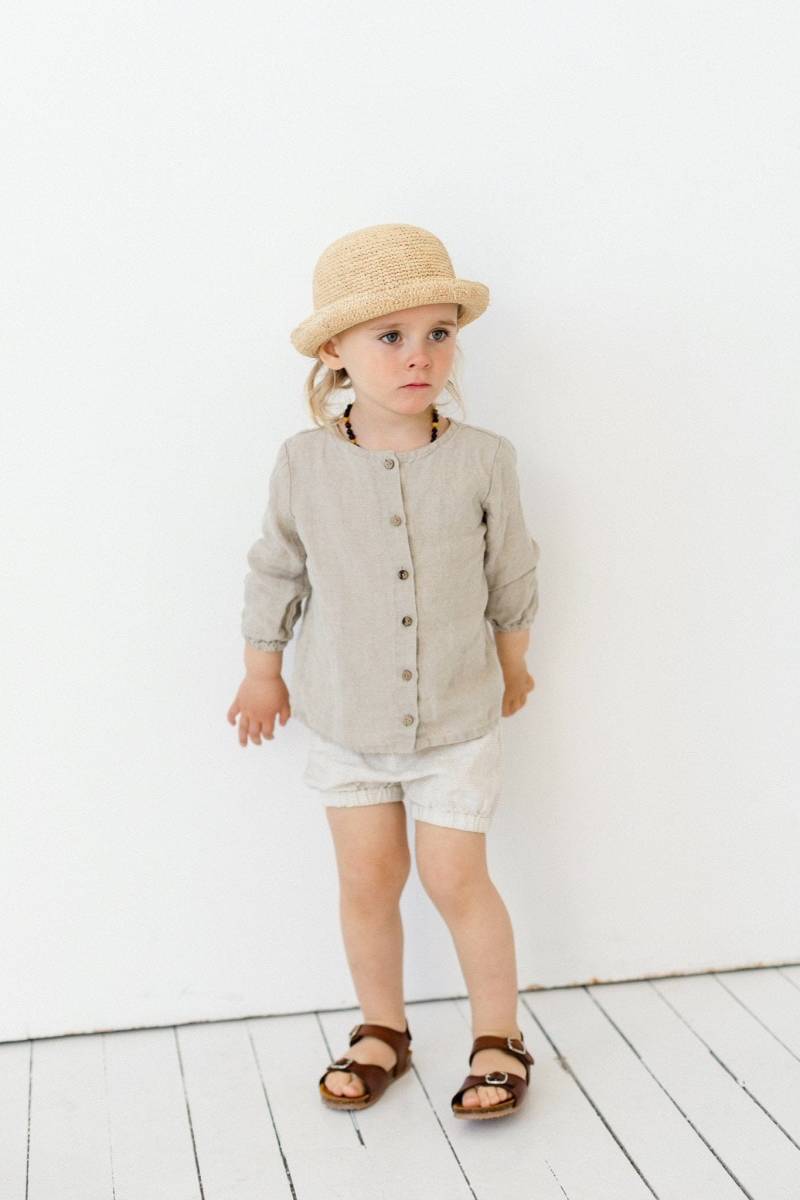 Unisex Leinen Button Up Shirt Langarm Kinder Tunika von LaPetiteAlice